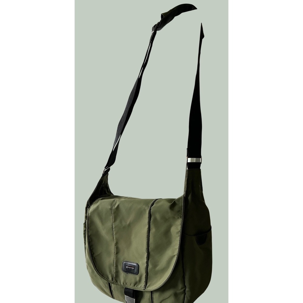 Tamrac Aria 6 Camera Messenger Bag Olive Green Nylon Padded DSLR Case 5426